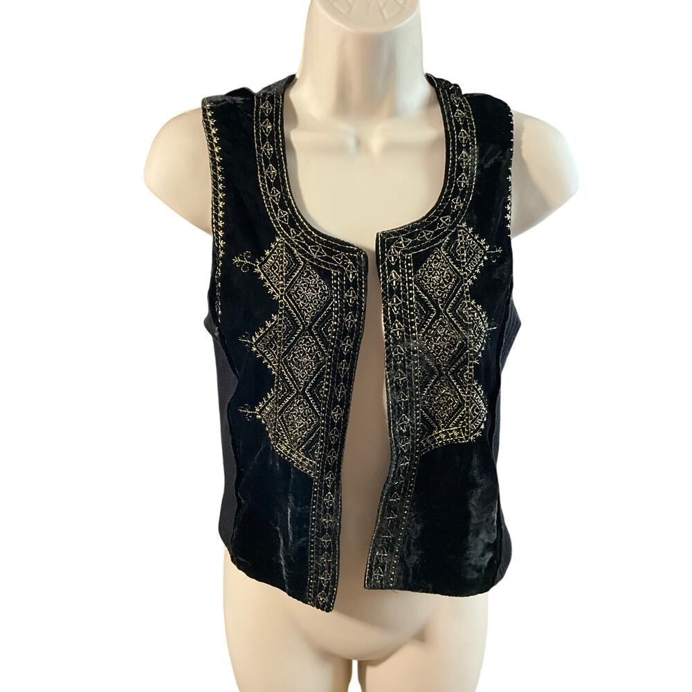 Black Velvet Embroidered Beaded Boho Vest Waistcoat NWOT S Festival Folk 70s
